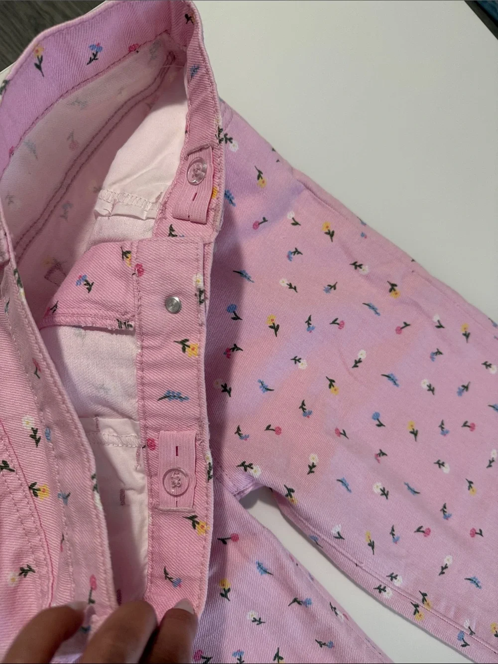 Old Navy • Girls High Rise Baggy Wide Leg Jeans • Pink & Floral • Size 14